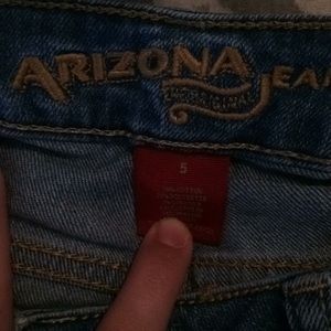 Arizona jean shorts- size 5